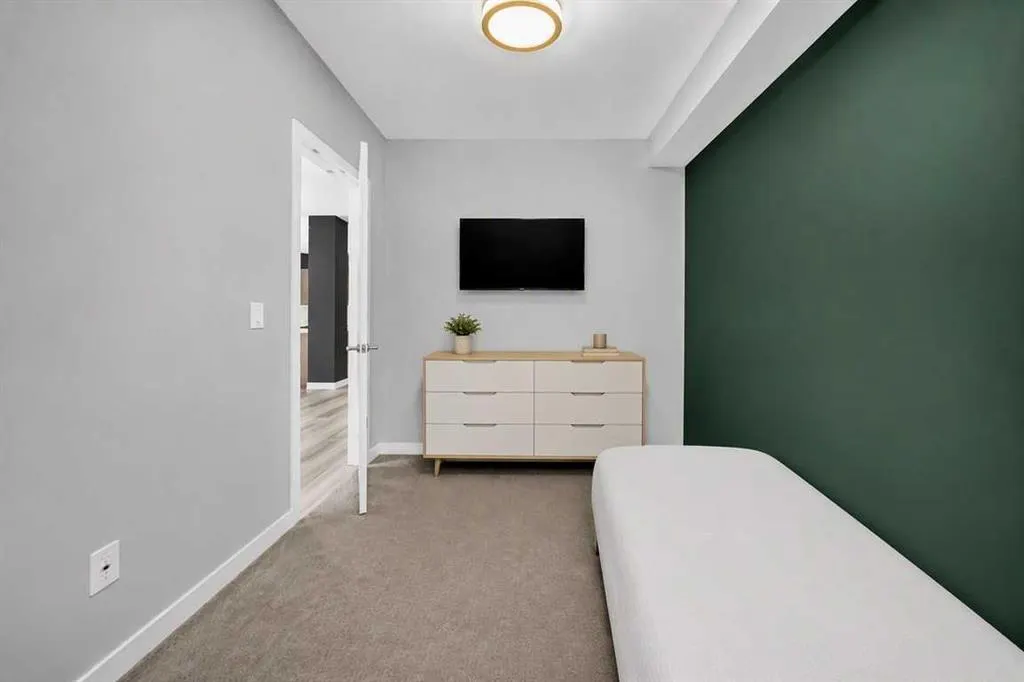 10 Auburn Bay Link SE #202