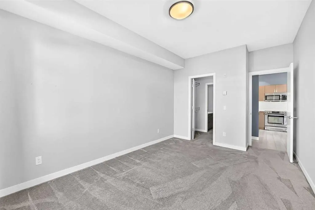 10 Auburn Bay Link SE #202
