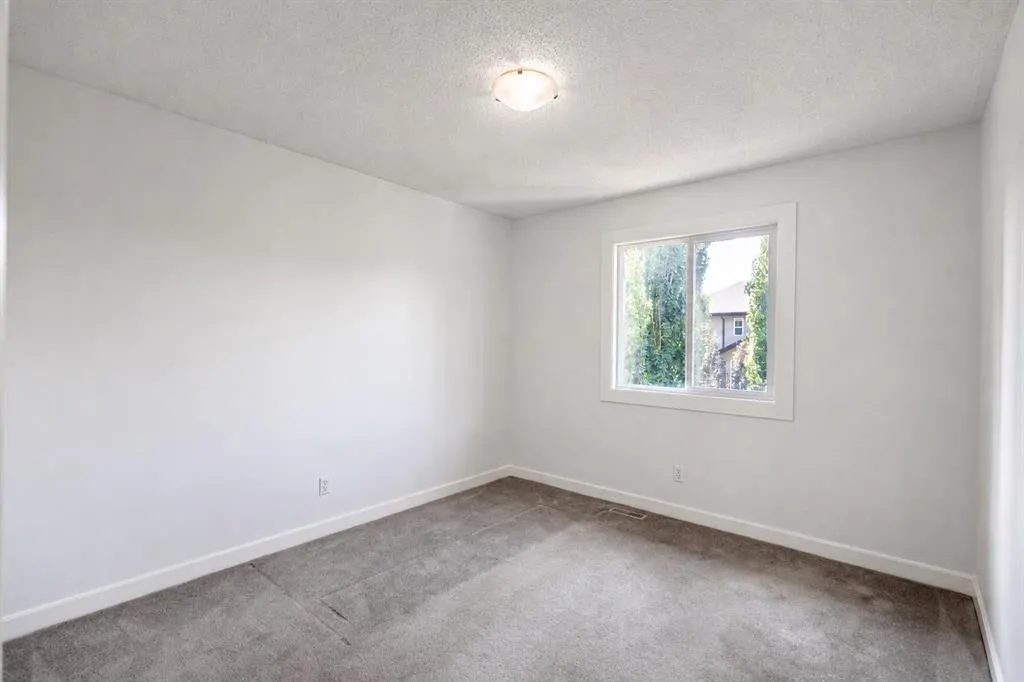 108 Tuscany Estates Close NW