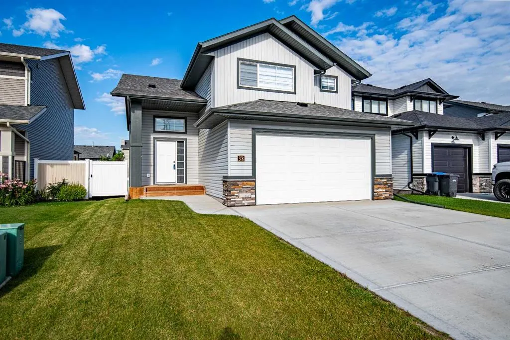 38 Bardwell Way