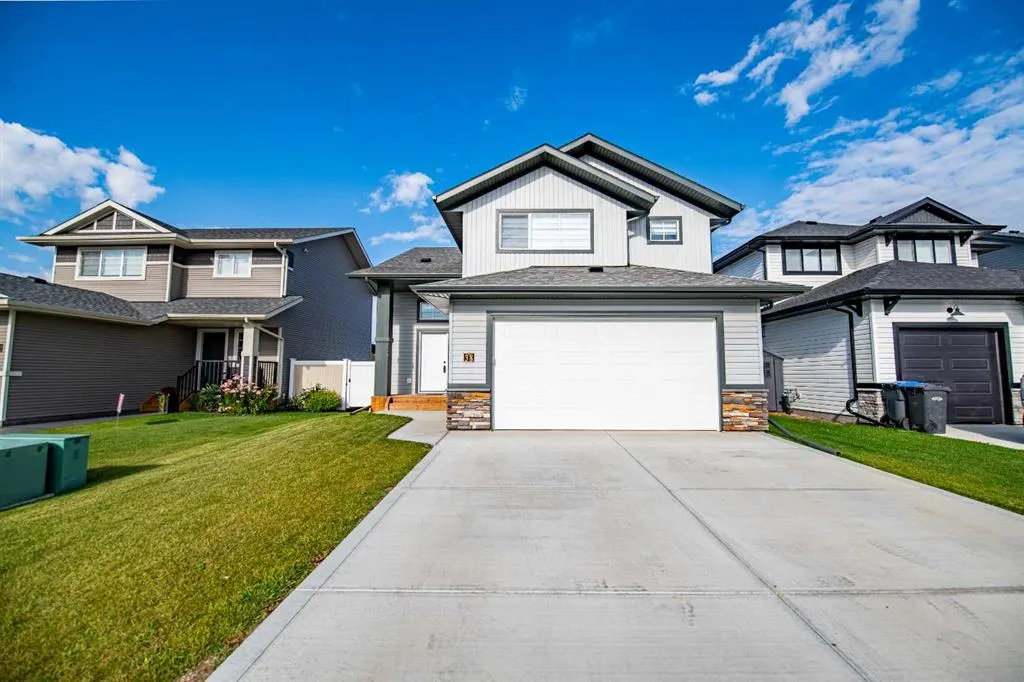 38 Bardwell Way