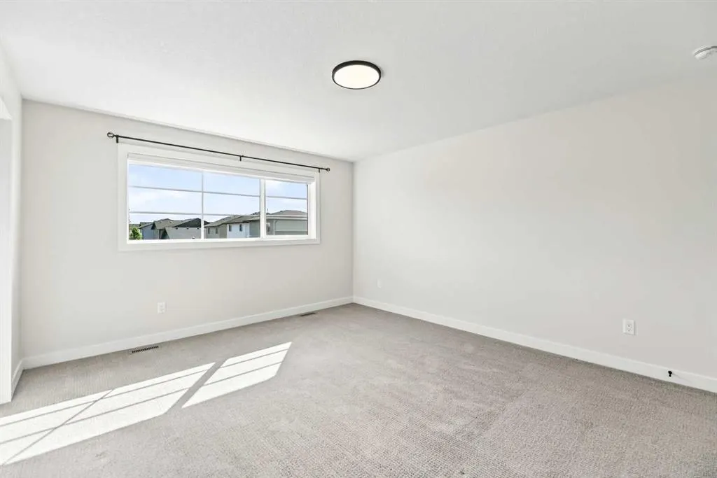 38 Bardwell Way