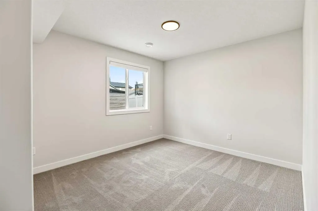 38 Bardwell Way
