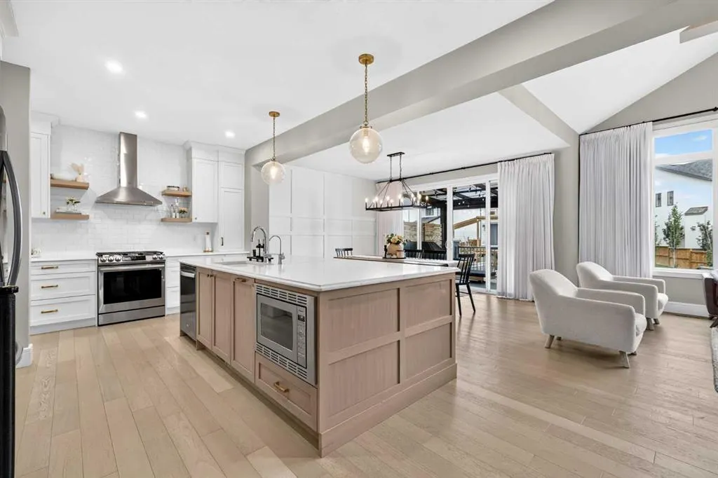 147 Marina Landing SE