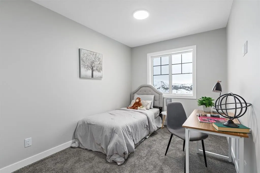 943 Legacy Circle SE