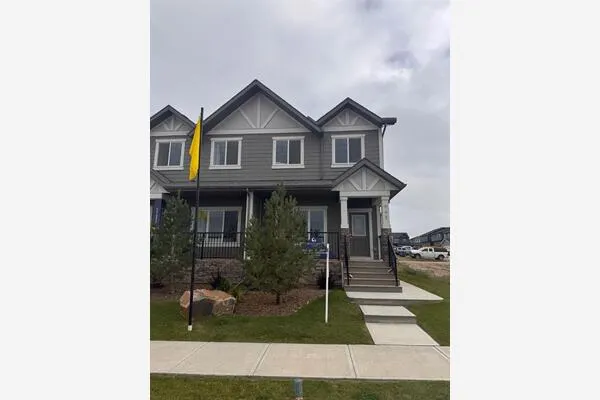 943 Legacy Circle SE