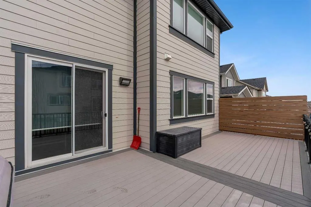 151 Stonemere Green