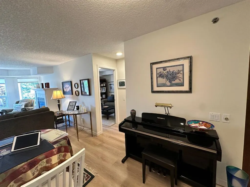 1818 Simcoe Boulevard SW #3338