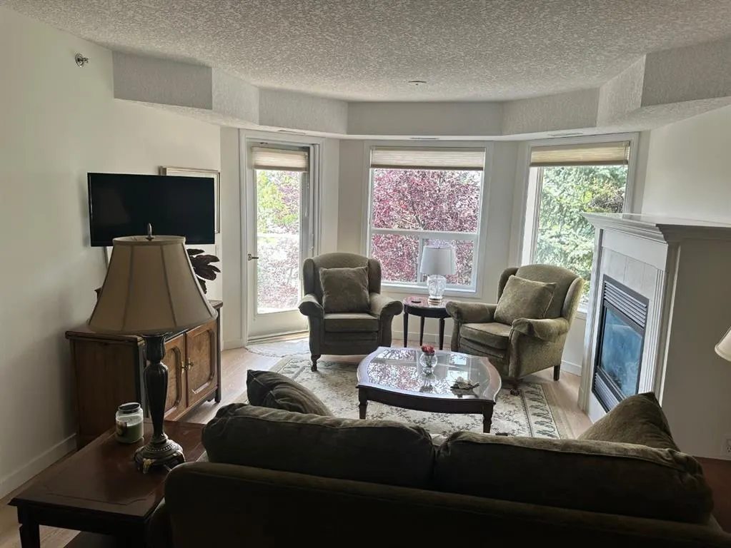 1818 Simcoe Boulevard SW #3338