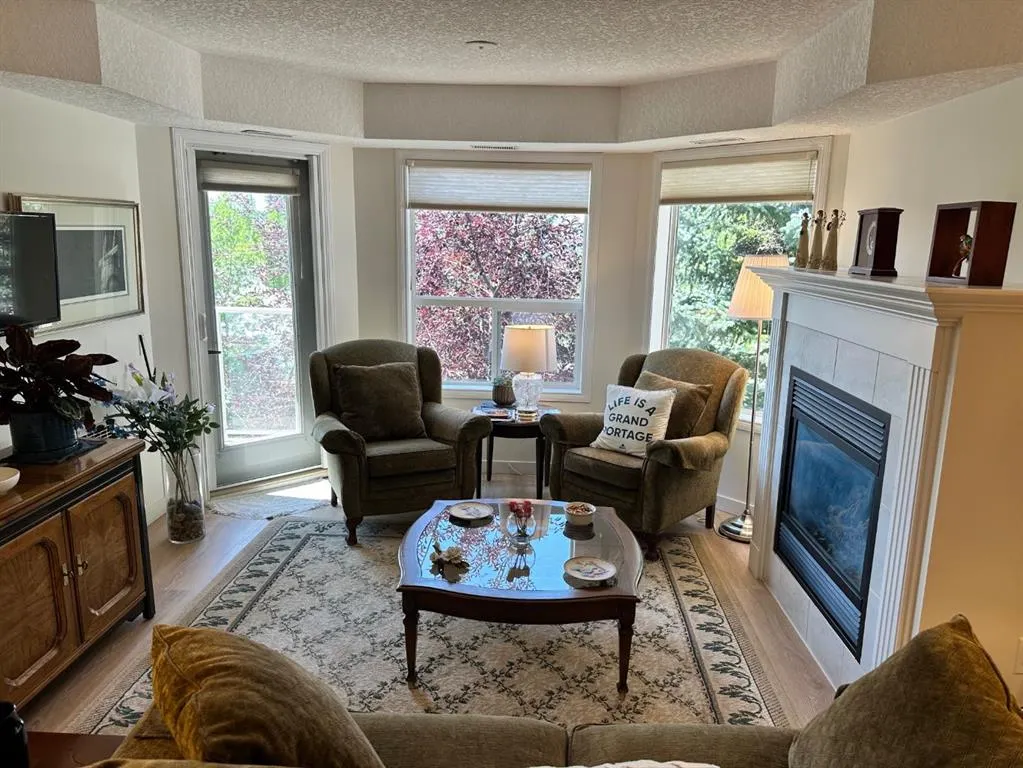 1818 Simcoe Boulevard SW #3338