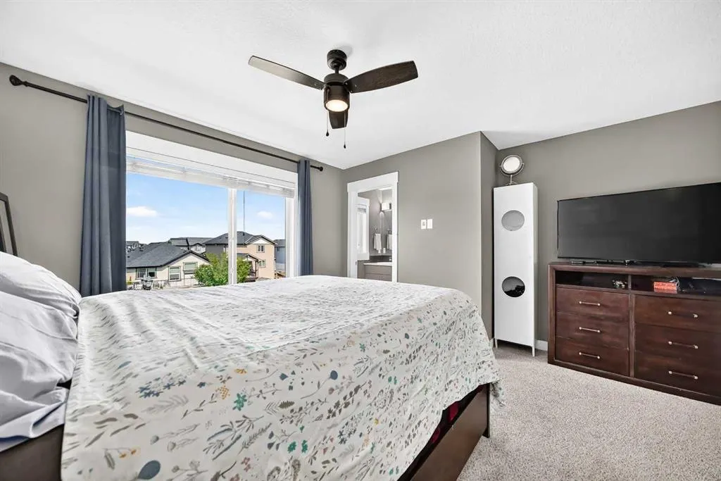 111 Rainbow Falls Gate #2