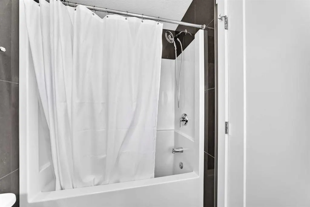 111 Rainbow Falls Gate #2
