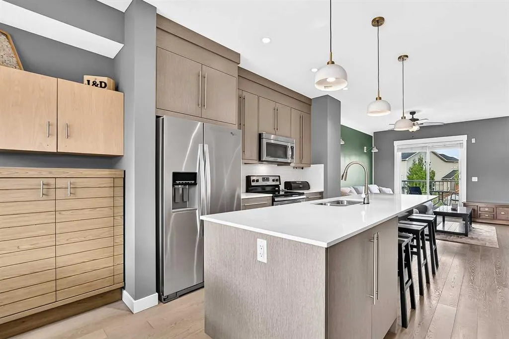 111 Rainbow Falls Gate #2
