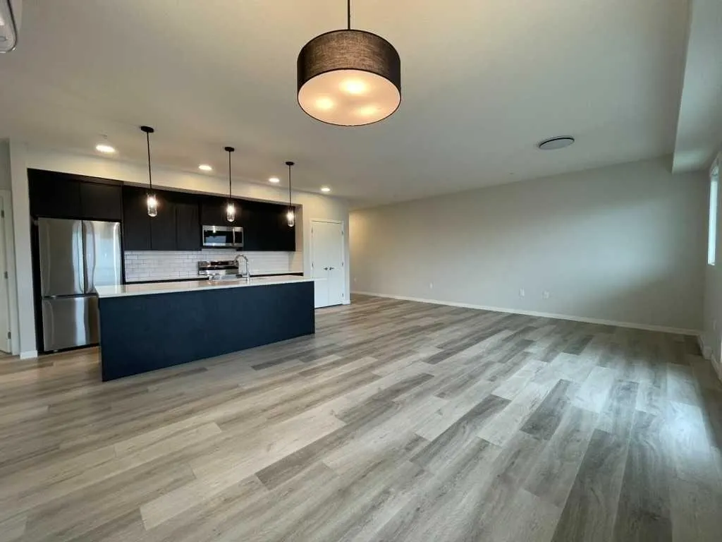 42 Cranbrook Gardens SE #2304
