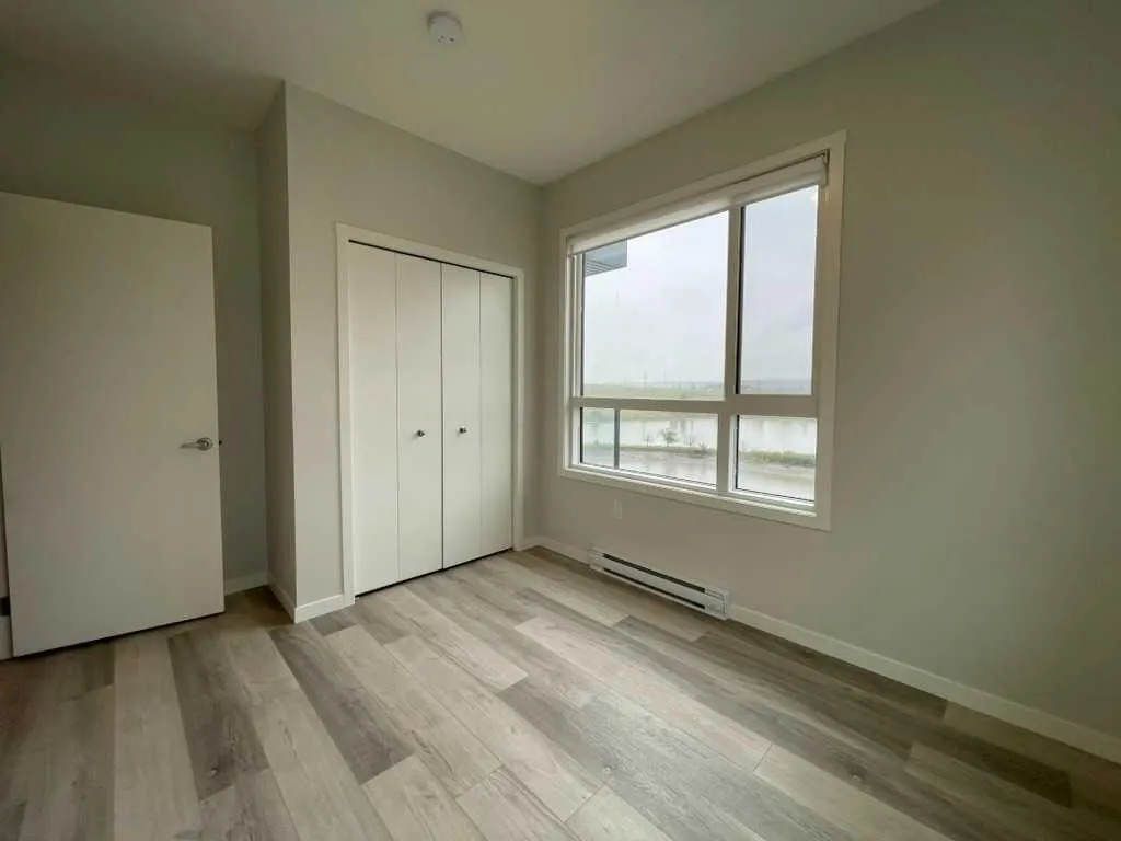 42 Cranbrook Gardens SE #2304