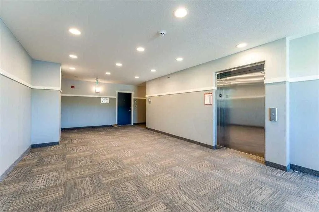 42 Cranbrook Gardens SE #2304