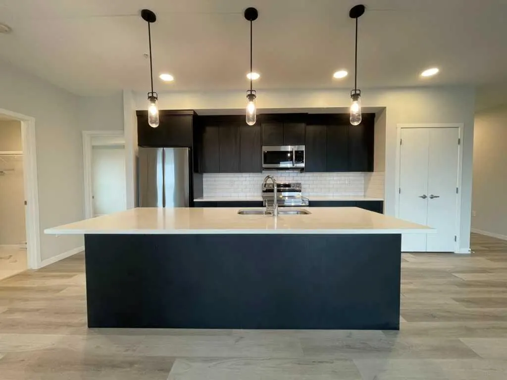 42 Cranbrook Gardens SE #2304