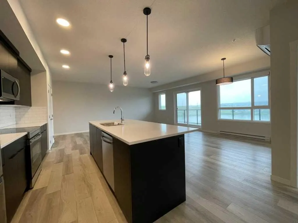 42 Cranbrook Gardens SE #2304