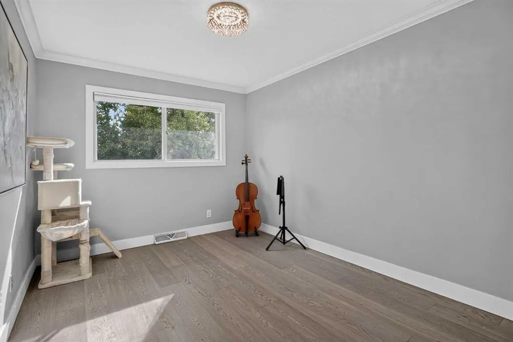 21 Rossmere Road SW
