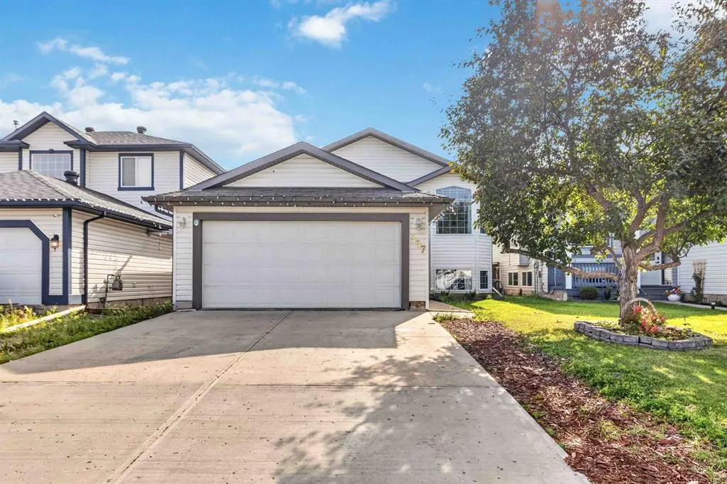 337 Diefenbaker Drive