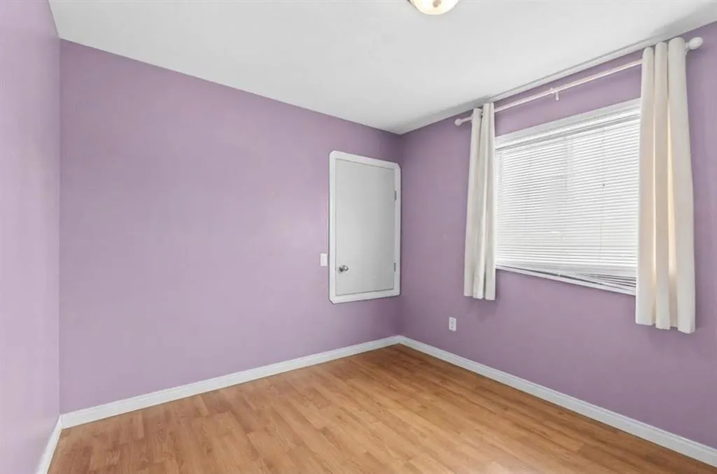 337 Diefenbaker Drive