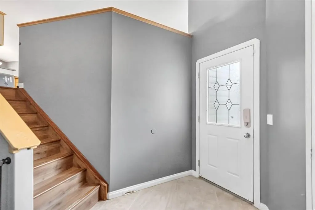 337 Diefenbaker Drive