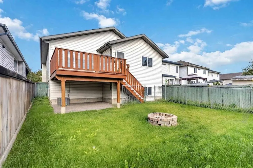337 Diefenbaker Drive
