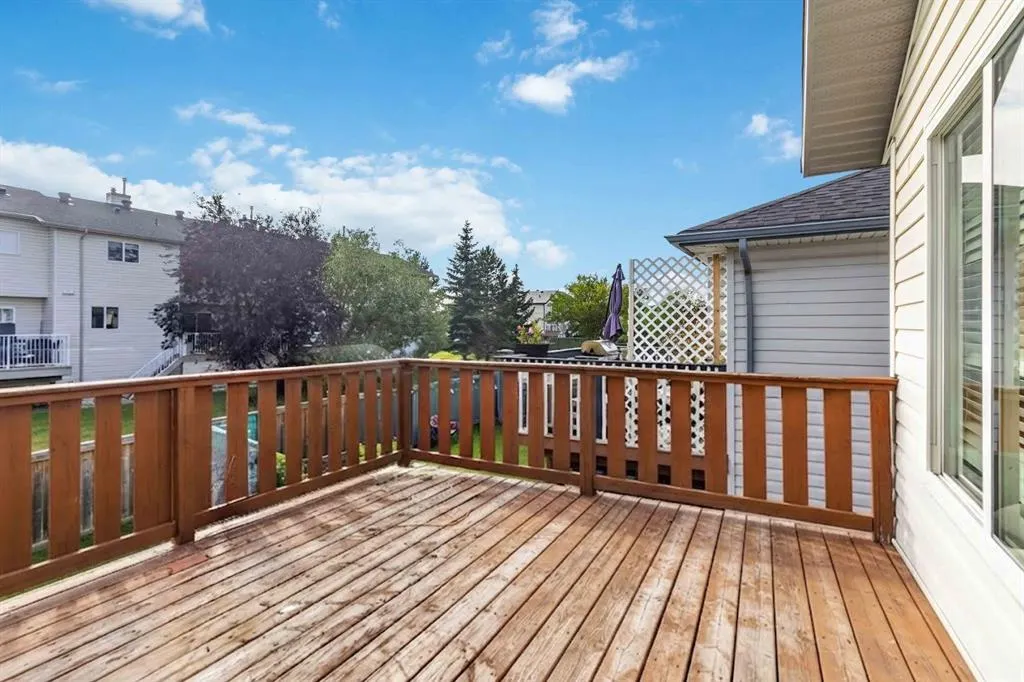 337 Diefenbaker Drive