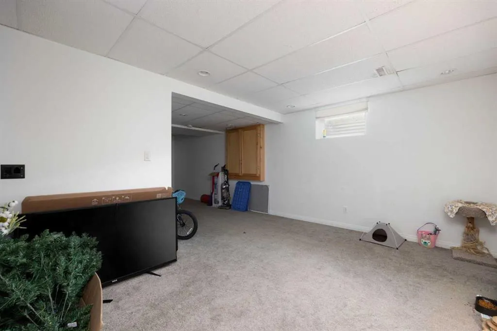 100 St. Laurent Way #70
