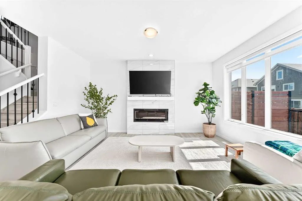 105 Magnolia Manor SE