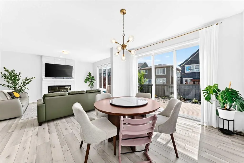 105 Magnolia Manor SE