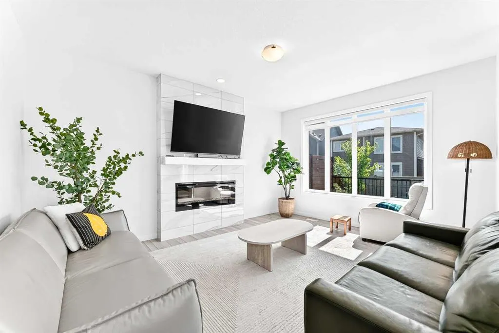 105 Magnolia Manor SE