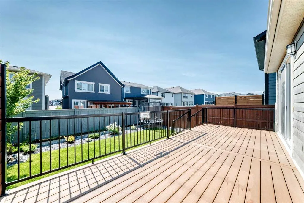 105 Magnolia Manor SE