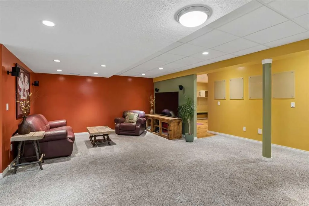 226 Mountain Lion Drive