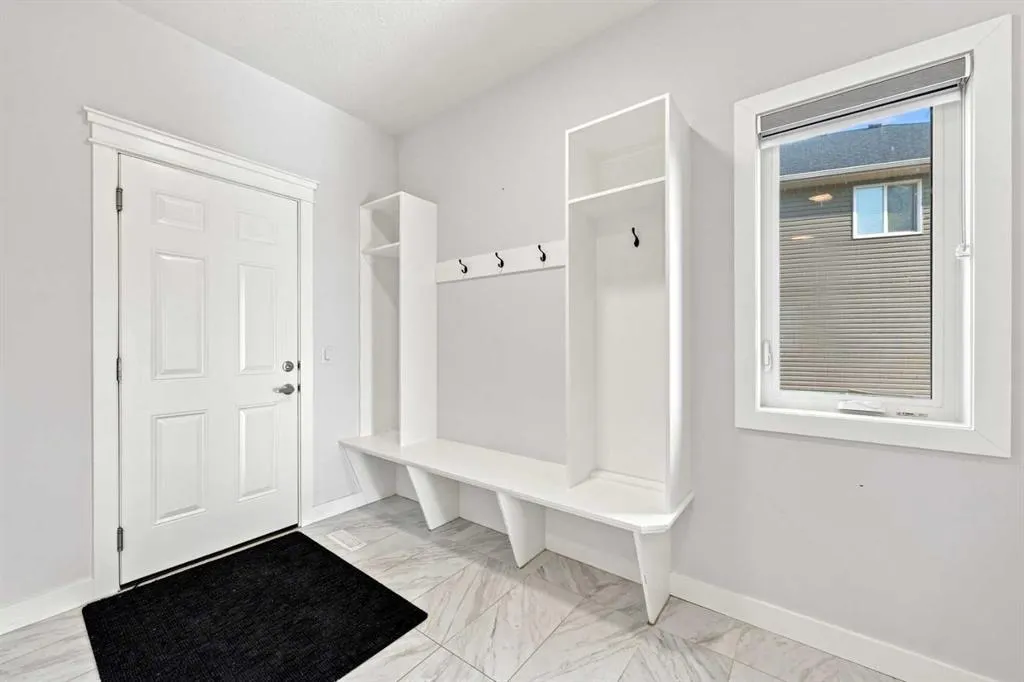 123 Dawson Harbour Court