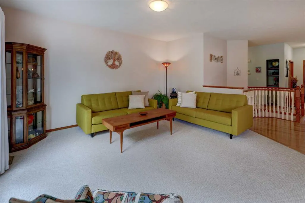 123 Hillview Road