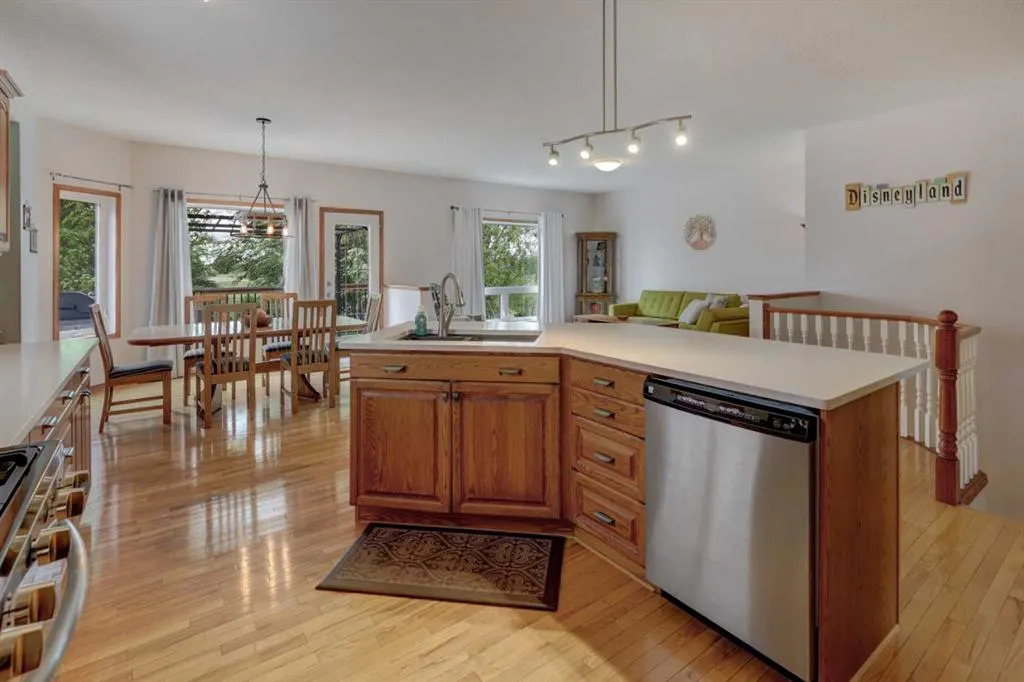 123 Hillview Road
