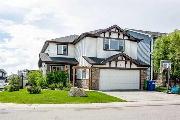 2 Kingston View SE