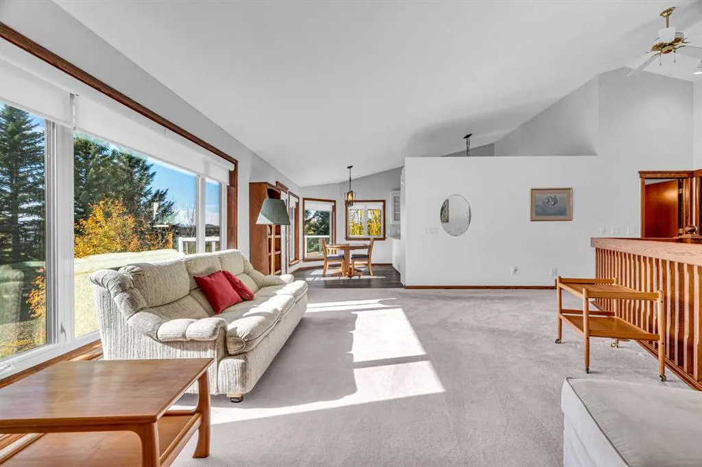 58 Sandstone Ridge Crescent