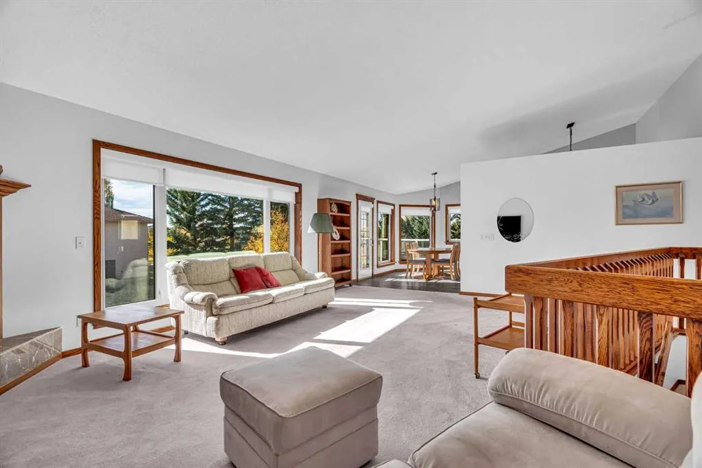 58 Sandstone Ridge Crescent