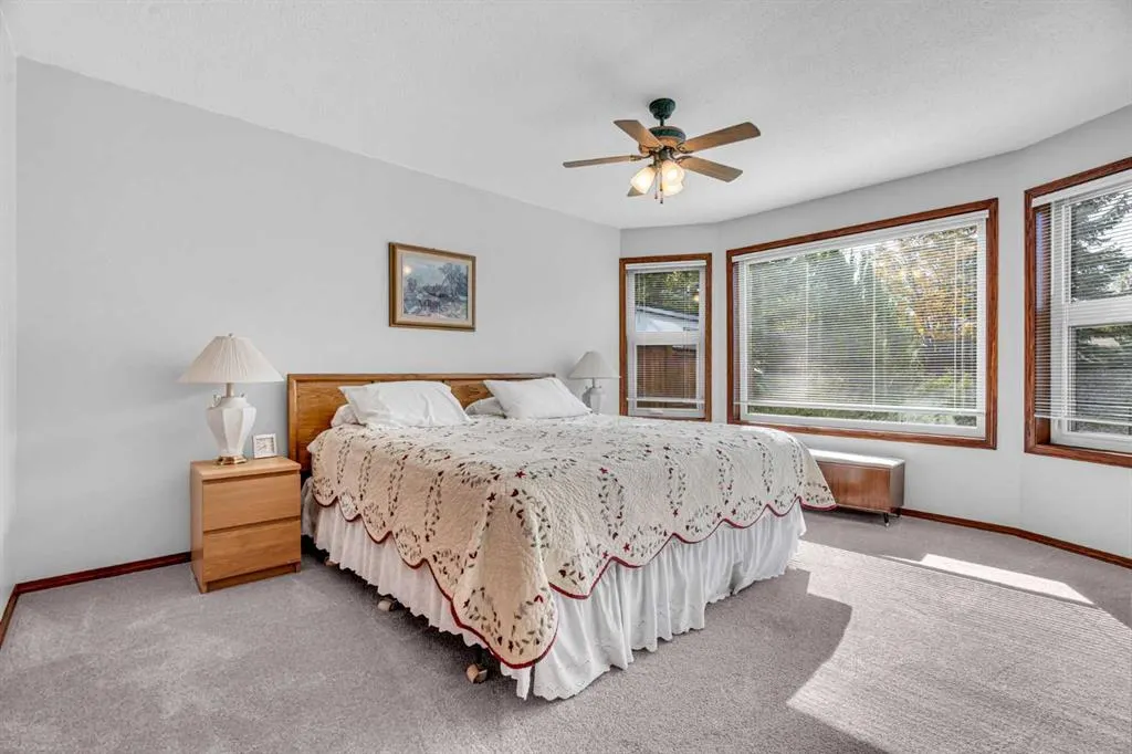 58 Sandstone Ridge Crescent