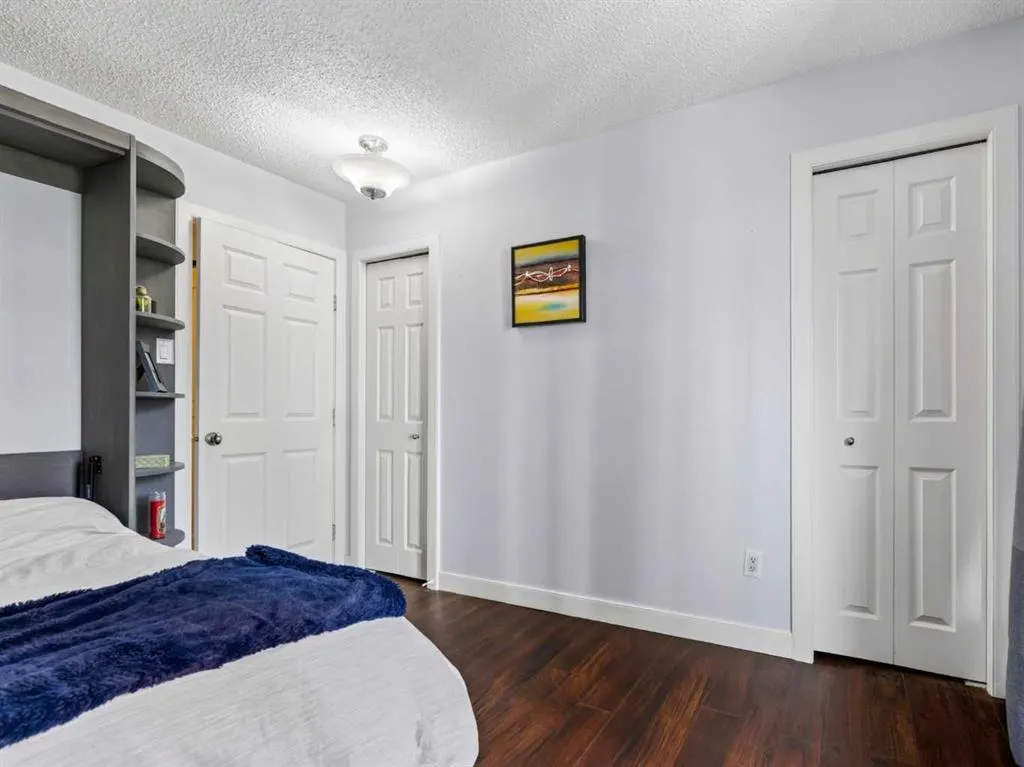 537 14 Avenue SW #703