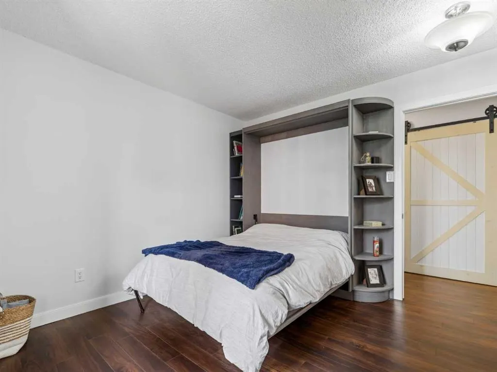 537 14 Avenue SW #703