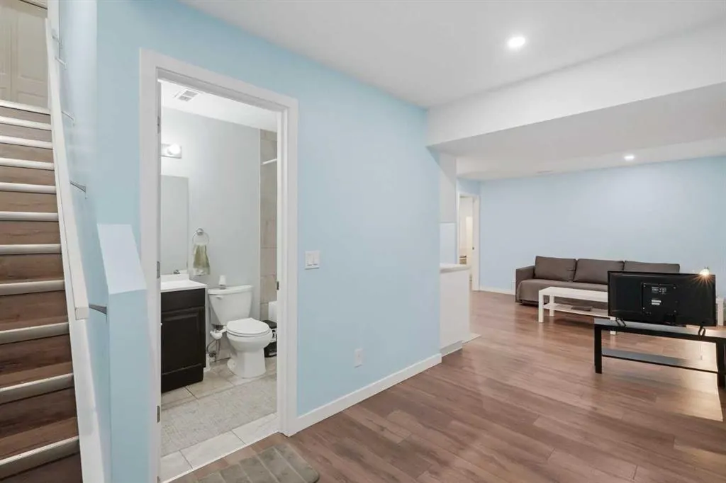 509 New Brighton Drive SE