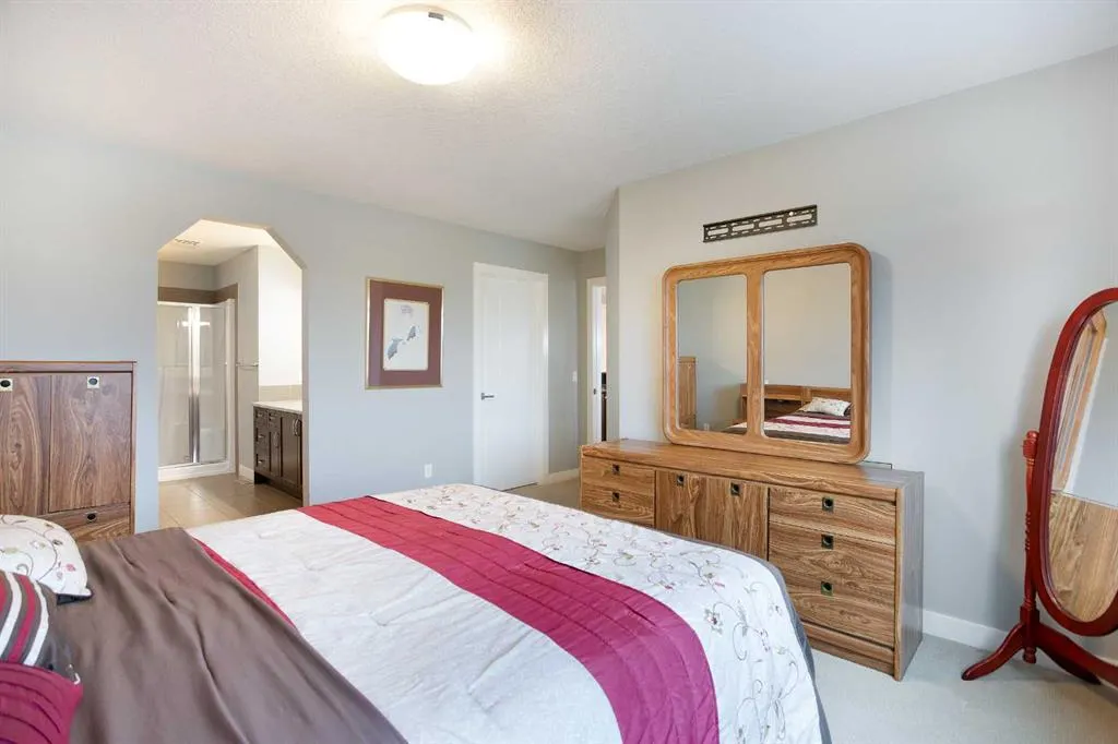 136 Rainbow Falls Glen