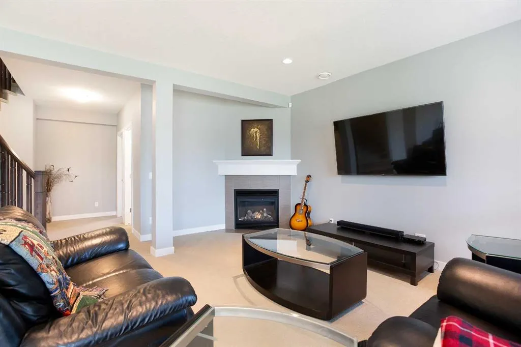 136 Rainbow Falls Glen