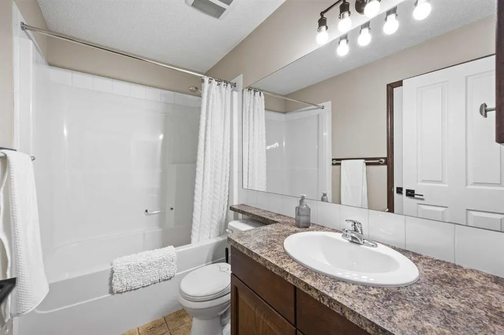 164 Silverado Range Close SW