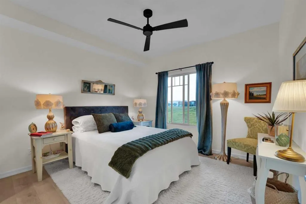 92 Crystal Shores Road #4410