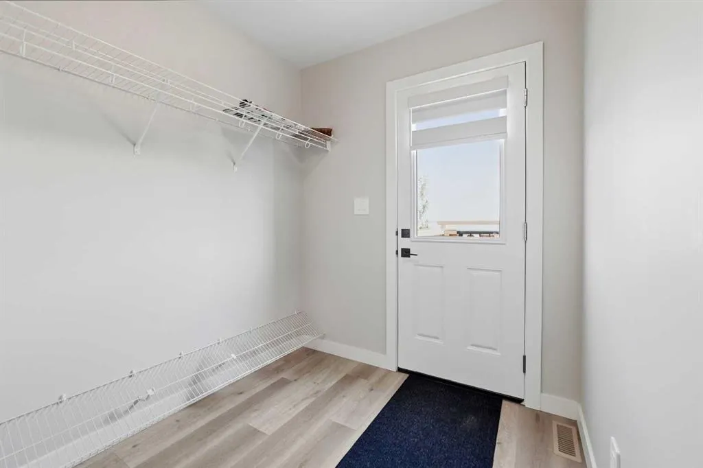 254 Halifax Close