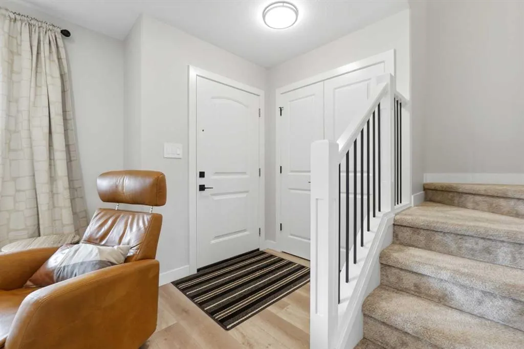 254 Halifax Close